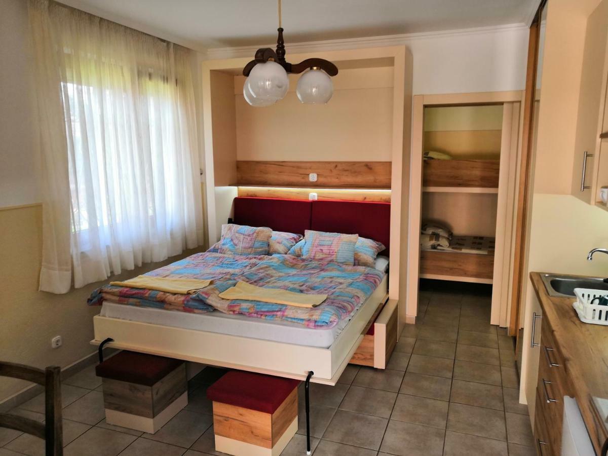 Aqua Azur Apartman Hajdúszoboszló Eksteriør billede